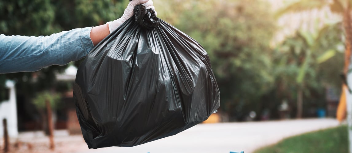 tie top rubbish bag