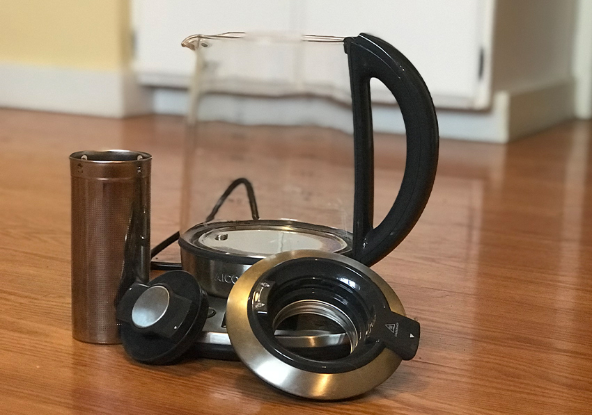 https://www.gearhungry.com/wp-content/uploads/2021/03/6.-aicook-electric-kettle.jpg