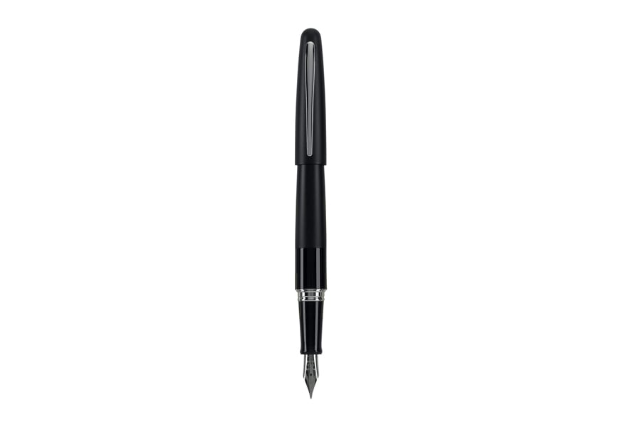 Pitchman Closer™ White Fountain Pen - A nice pen for men