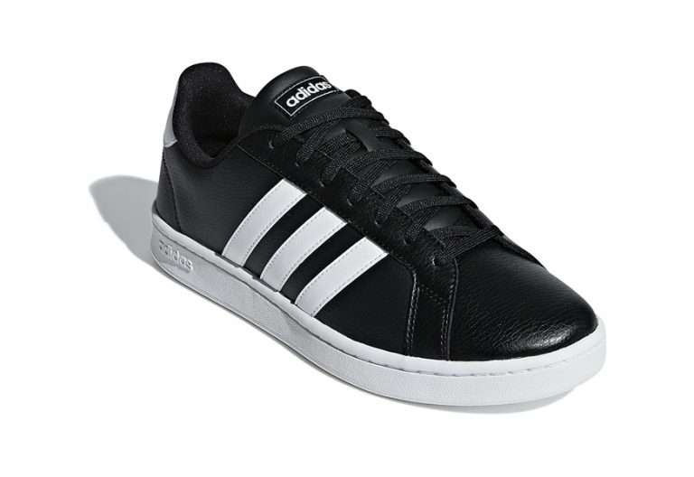 Best Adidas Shoes For Men In 2022 Buying Guide Gear Hungry 9581