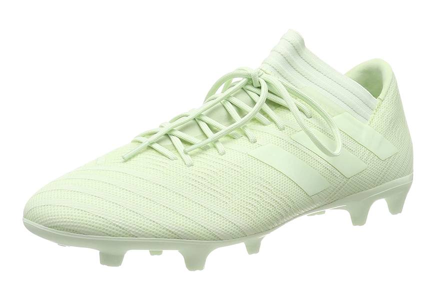 Best Soccer Cleats in 2022 [Buying Guide] - GearHungry