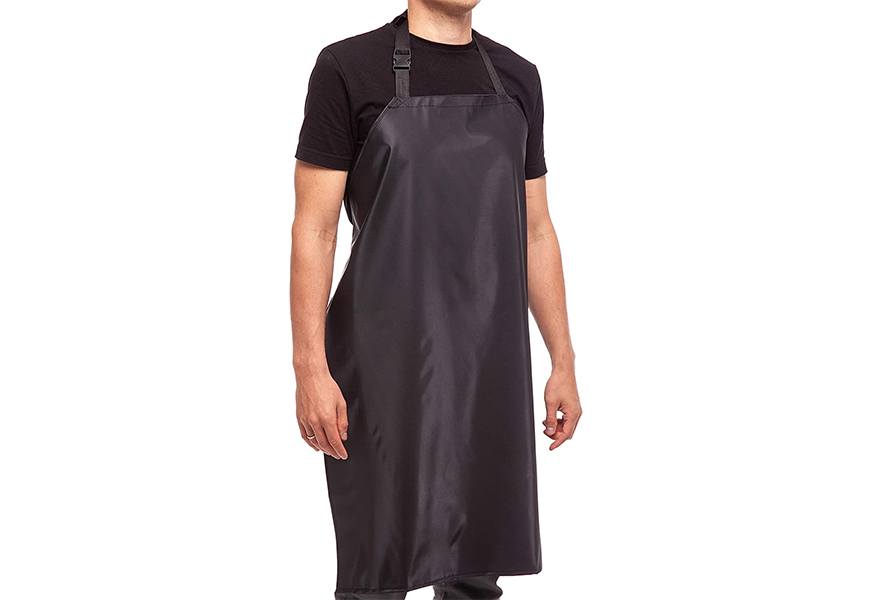 Best Aprons For Men In 2022 [Buying Guide] – Gear Hungry