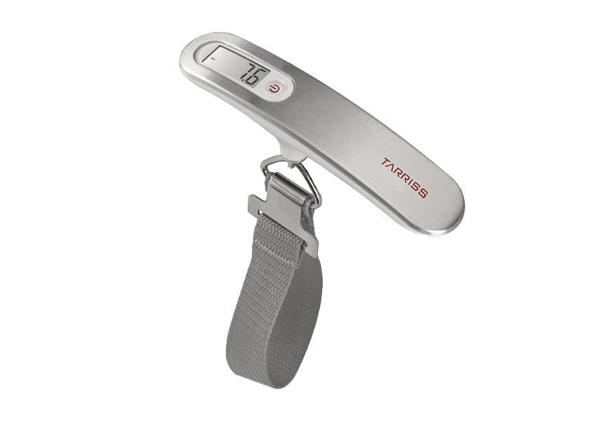 https://www.gearhungry.com/wp-content/uploads/2022/08/tarriss-jetsetter-digital-luggage-scale.jpg