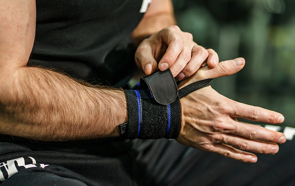 Best Wrist Wraps In 2022 [Buying Guide] – Gear Hungry