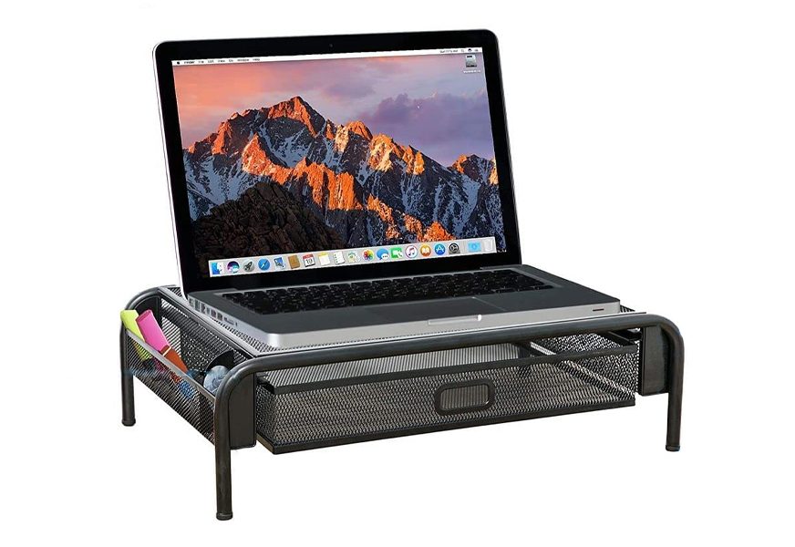 https://www.gearhungry.com/wp-content/uploads/2022/10/halter-mesh-computer-office-desk-organizer.jpg