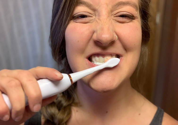 Brio SmartClean Sonic Toothbrush – Your Personal Dental Hygienist