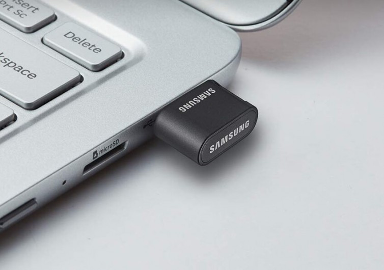 Samsung Fit Plus Gb Flash Drive Gearhungry