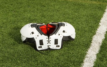 LIVE YOUR GAME SPOTLIGHT: PAC PRIME WOLVES  Xenith Football Helmets,  Shoulder Pads & Facemasks