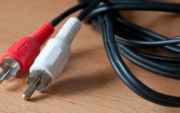 KabelDirekt – RCA to Jack 3.5 Adapter Cable – 15 ft – Versatile