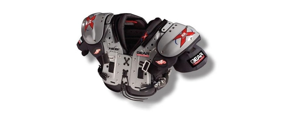 8 Best Football Shoulder Pads In 2020 [Buying Guide] – Gear Hungry