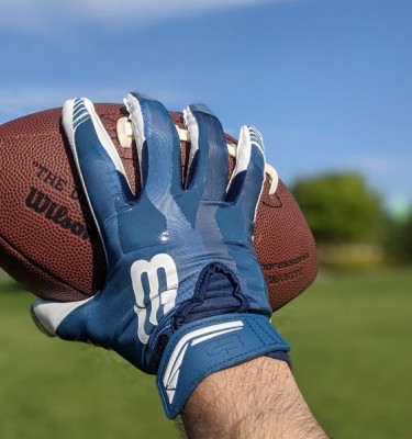 How to Make Football Gloves Sticky --- Use Grip Boost 