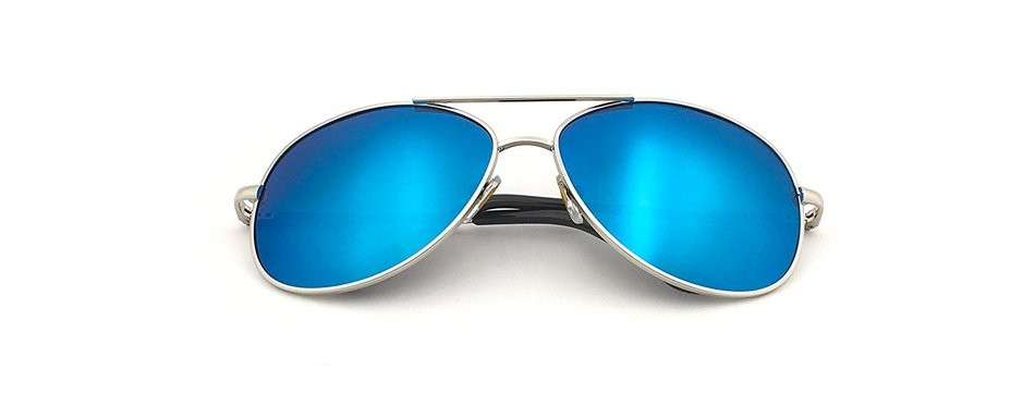 Best Blue Lens Sunglasses For Men 2022 Buying Guide Gear Hungry 